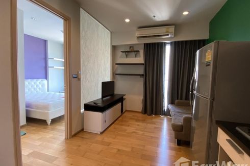 1 Bedroom Condo for rent in Fuse Sathorn - Taksin, Bang Lamphu Lang, Bangkok near BTS Wongwian Yai