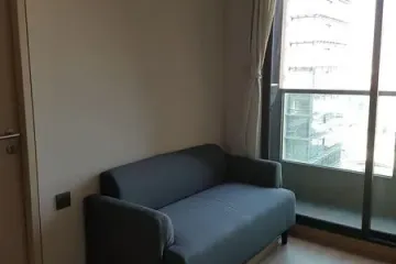 Condo for rent in Lumpini Suite Phetchaburi - Makkasan, Makkasan, Bangkok near Airport Rail Link Makkasan