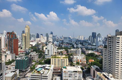 2 Bedroom Condo for sale in Noble Around 33, Khlong Tan Nuea, Bangkok near BTS Phrom Phong