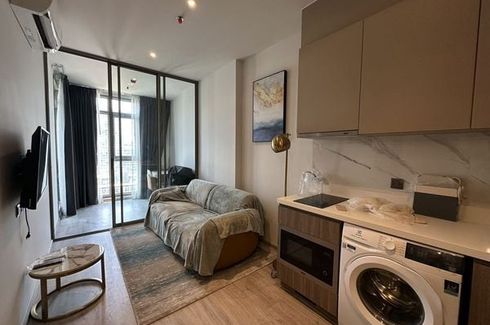 1 Bedroom Condo for rent in Rhythm Ekkamai Estate, Khlong Tan Nuea, Bangkok near BTS Ekkamai