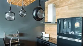 1 Bedroom Condo for rent in Saturdays Condo, Rawai, Phuket