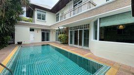 4 Bedroom Villa for rent in Chong Nonsi, Bangkok