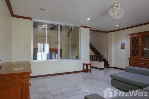 3 Bedroom Townhouse for sale in Bang Chak, Bangkok near BTS Punnawithi