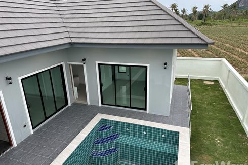 3 Bedroom Villa for sale in Nong Ta Taem, Prachuap Khiri Khan