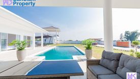 5 Bedroom Villa for sale in Thap Tai, Prachuap Khiri Khan