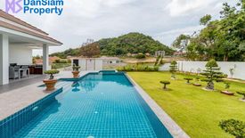 5 Bedroom Villa for sale in Thap Tai, Prachuap Khiri Khan