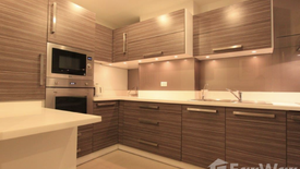 2 Bedroom Condo for sale in Baan Prompong, Khlong Tan Nuea, Bangkok