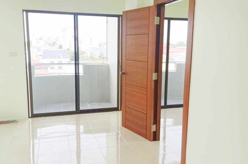 2 Bedroom Condo for sale in Baan Tri - wit, Lat Phrao, Bangkok