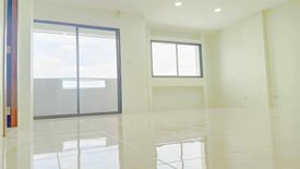 2 Bedroom Condo for sale in Baan Tri - wit, Lat Phrao, Bangkok