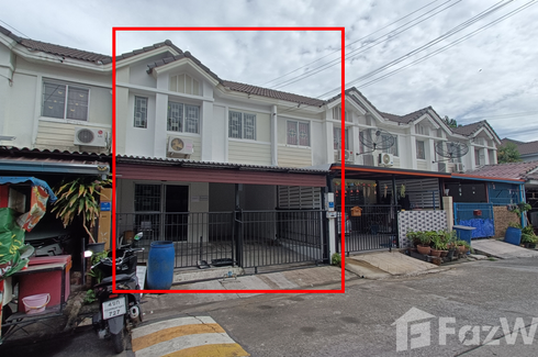 3 Bedroom Townhouse for sale in Baan Pruksa 70, Lam Pla Thio, Bangkok