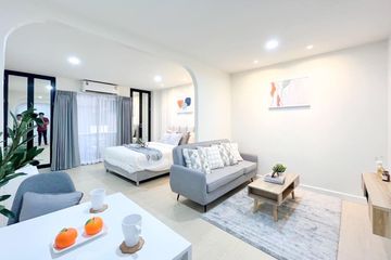 1 Bedroom Condo for sale in Bodin Suite Home, Phlapphla, Bangkok