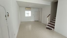 3 Bedroom Townhouse for sale in Baan Pruksa 70, Lam Pla Thio, Bangkok
