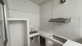 3 Bedroom Townhouse for sale in Baan Pruksa 70, Lam Pla Thio, Bangkok