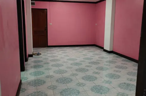 2 Bedroom Condo for sale in Baan Phrayapirom-Ratchada, Chan Kasem, Bangkok