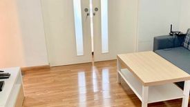 1 Bedroom Condo for sale in Sam Sen Nok, Bangkok