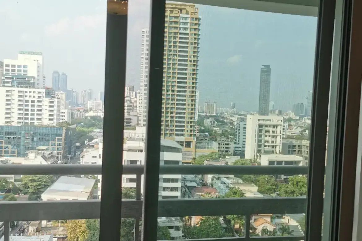 Watthana, Bangkok - Photo 3