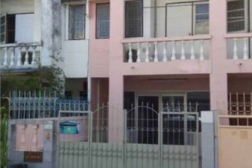 2 Bedroom Townhouse for rent in Bang Na, Bangkok