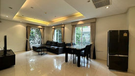 2 Bedroom Condo for sale in La Vie En Rose Place, Khlong Tan, Bangkok near BTS Thong Lo