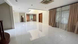 5 Bedroom House for sale in Narasiri Pattanakarn-Srinakarin, Suan Luang, Bangkok near MRT Khlong Kalantan