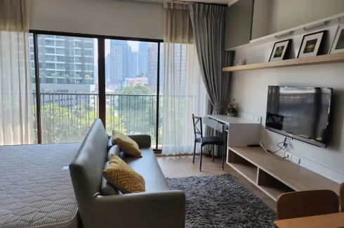 Condo for rent in Noble Refine, Khlong Tan, Bangkok near BTS Phrom Phong