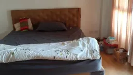 4 Bedroom House for sale in Din Daeng, Bangkok