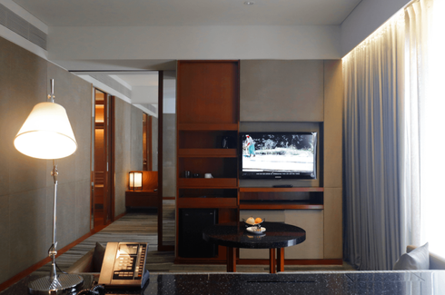 1 Bedroom Apartment for rent in Hansar Rajdamri, Lumpini, Bangkok near BTS Chit Lom