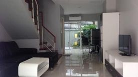 3 Bedroom Townhouse for rent in Chong Nonsi, Bangkok