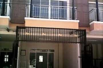 2 Bedroom Townhouse for sale in Chatthong Garden Ville, Tha Kham, Songkhla