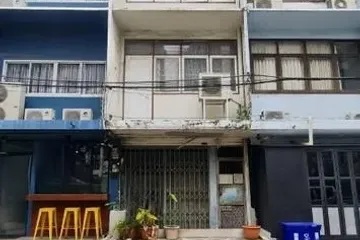 Commercial for sale in Phra Khanong Nuea, Bangkok near BTS Phra Khanong