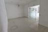 Commercial for rent in Nawamin, Bangkok