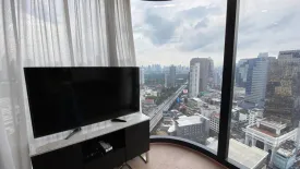 2 Bedroom Condo for rent in Si Phraya, Bangkok near MRT Sam Yan