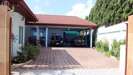 4 Bedroom House for sale in Nong Pla Lai, Chonburi