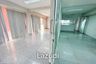 Office for sale in Khlong Sam Prawet, Bangkok