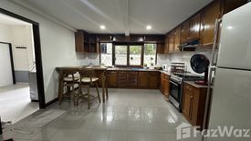 3 Bedroom House for rent in Khlong Tan Nuea, Bangkok