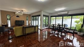 3 Bedroom House for rent in Khlong Tan Nuea, Bangkok