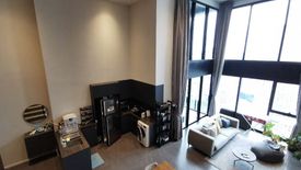 2 Bedroom Condo for rent in The Lofts Silom, Silom, Bangkok near BTS Surasak