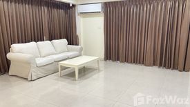 3 Bedroom House for rent in Khlong Tan Nuea, Bangkok