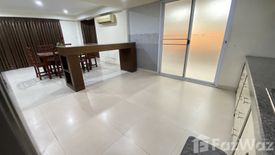 3 Bedroom House for rent in Khlong Tan Nuea, Bangkok