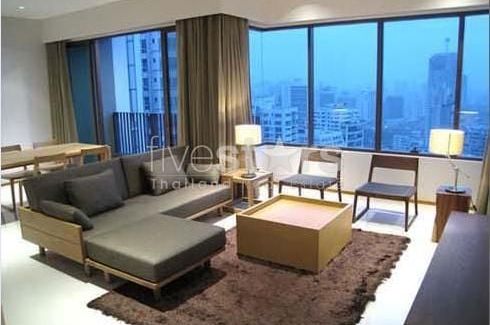 2 Bedroom Condo for rent in The Emporio Place, Khlong Tan, Bangkok near BTS Phrom Phong