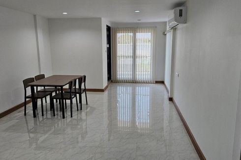 6 Bedroom Office for rent in Bang Chak, Bangkok near BTS Punnawithi