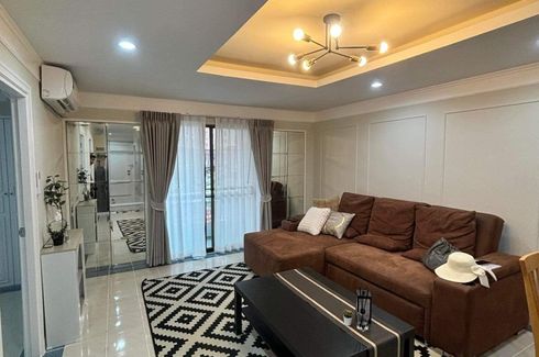 2 Bedroom Apartment for sale in Bodin Suite Home, Phlapphla, Bangkok