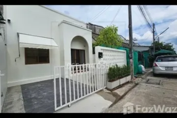 2 Bedroom Townhouse for sale in Baan Pruksa 1 khlong 8 Thanyaburi, Lam Phak Kut, Pathum Thani