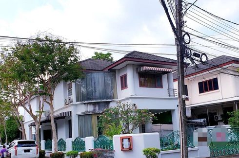 3 Bedroom House for sale in Suphawan 5 Village, Bang Khae Nuea, Bangkok near MRT Lak Song