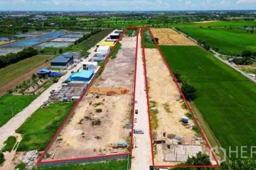 Land for sale in Bang Bua Thong, Nonthaburi