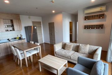 2 Bedroom Condo for rent in Hive Taksin, Khlong Ton Sai, Bangkok near BTS Wongwian Yai