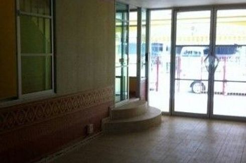 4 Bedroom Townhouse for sale in Wang Thonglang, Bangkok near MRT Lat Phrao 83