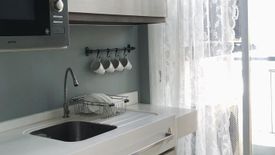 2 Bedroom Condo for rent in Bang Yi Ruea, Bangkok near BTS Pho Nimit