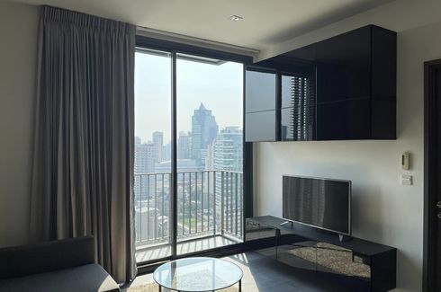 1 Bedroom Condo for rent in Edge Sukhumvit 23, Khlong Toei Nuea, Bangkok near BTS Asoke