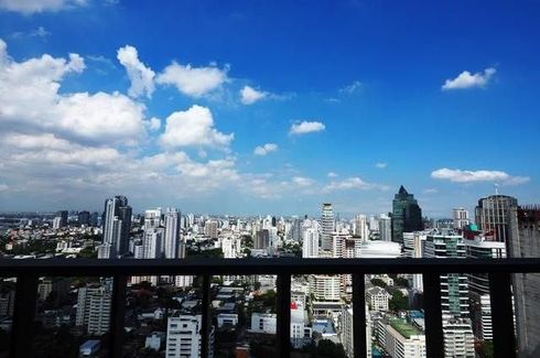 1 Bedroom Condo for rent in Edge Sukhumvit 23, Khlong Toei Nuea, Bangkok near BTS Asoke