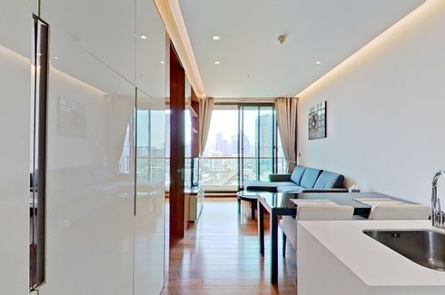 1 Bedroom Condo for rent in The Address Sukhumvit 28, Khlong Tan, Bangkok near BTS Phrom Phong